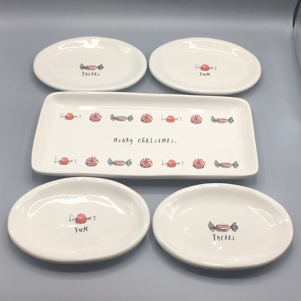 Rae Dunn MERRY CHRISTMAS Dessert Serving  set